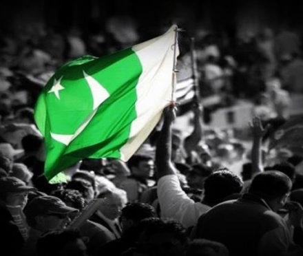 Happy Pakistan Day-23-March to all! Let's celebrate this day with Tvinkal | Top Pakistani Female Blogger