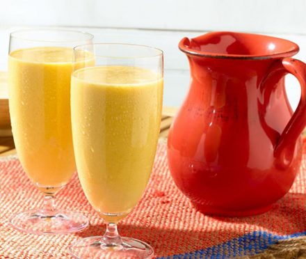 Mango Banana Milkshake | Sur's Kitchen Recipe